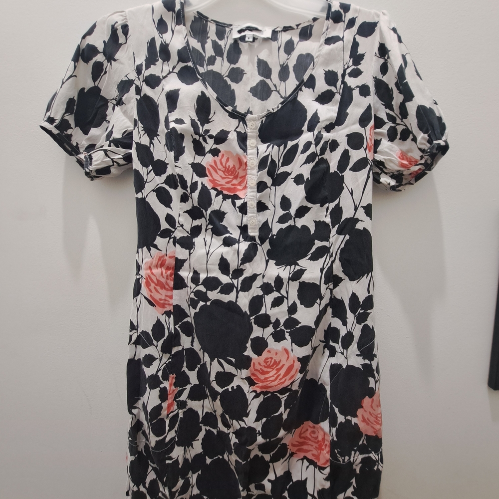 Floral Black and Pink Women's Top